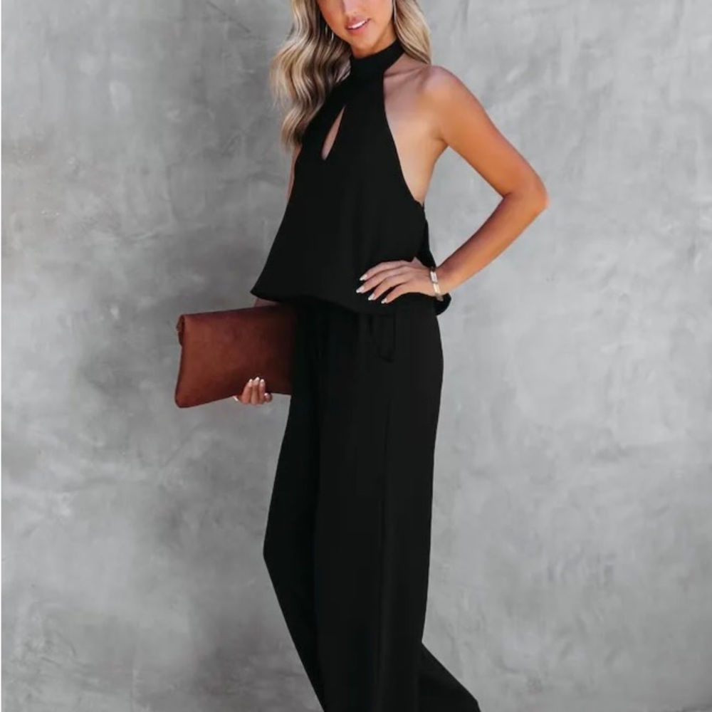 VICI stunning halter jumpsuit NWOT - Picture 10 of 12